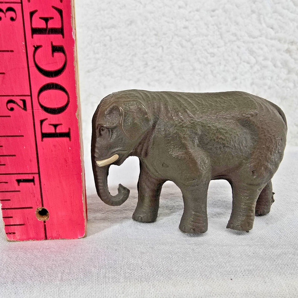 Viscoloid VCO Elephant Figure Celluloid 2" Trunk Down w Tusks Vtg 1930s - Picture 3 of 12